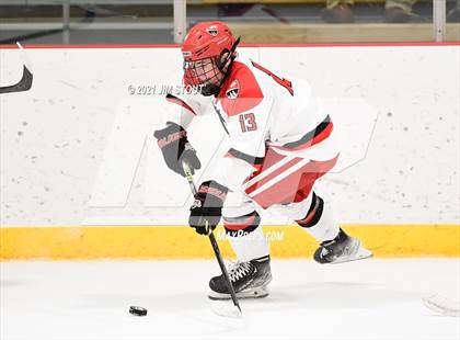 Thumbnail 1 in Tabor vs. Frederick Gunn (Avon Christmas Classic 3rd Place) photogallery.