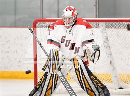 Thumbnail 3 in Tabor vs. Frederick Gunn (Avon Christmas Classic 3rd Place) photogallery.