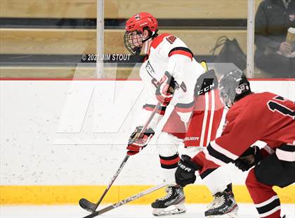 Thumbnail 1 in Tabor vs. Frederick Gunn (Avon Christmas Classic 3rd Place) photogallery.