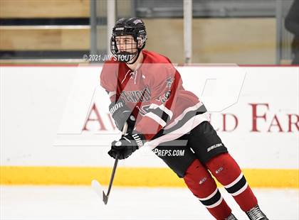 Thumbnail 1 in Tabor vs. Frederick Gunn (Avon Christmas Classic 3rd Place) photogallery.