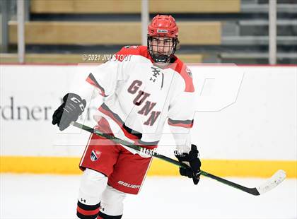 Thumbnail 3 in Tabor vs. Frederick Gunn (Avon Christmas Classic 3rd Place) photogallery.