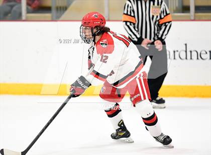 Thumbnail 2 in Tabor vs. Frederick Gunn (Avon Christmas Classic 3rd Place) photogallery.