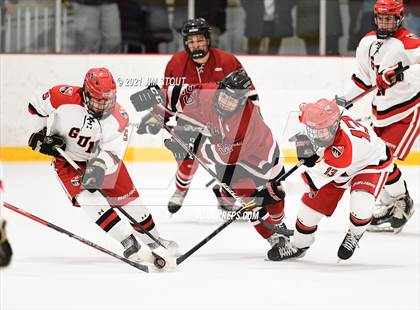 Thumbnail 1 in Tabor vs. Frederick Gunn (Avon Christmas Classic 3rd Place) photogallery.
