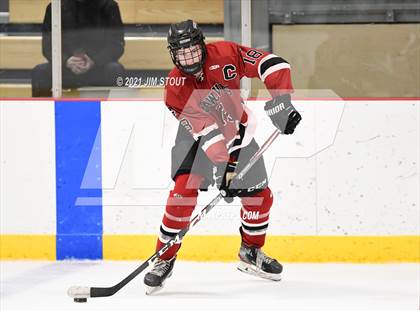 Thumbnail 1 in Tabor vs. Frederick Gunn (Avon Christmas Classic 3rd Place) photogallery.