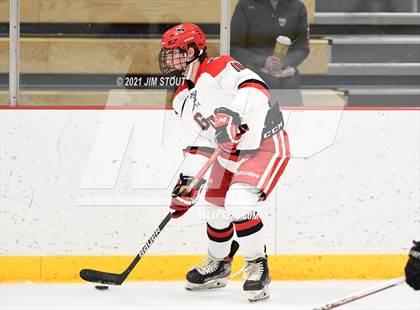 Thumbnail 2 in Tabor vs. Frederick Gunn (Avon Christmas Classic 3rd Place) photogallery.