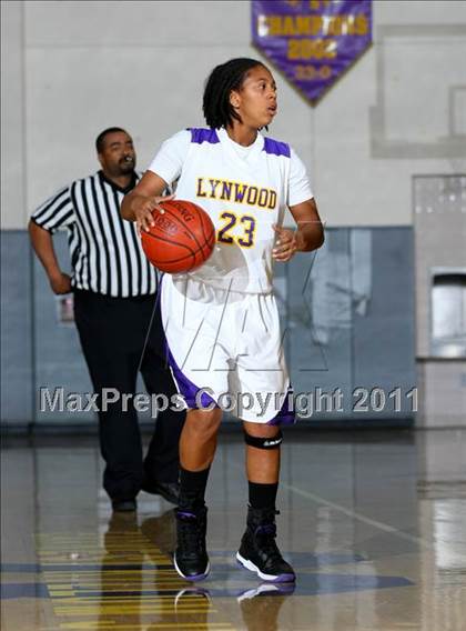 Thumbnail 2 in Paramount @ Lynwood photogallery.