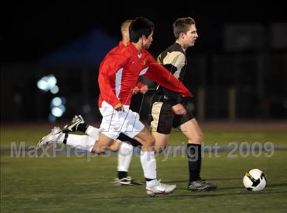 Thumbnail 2 in St. Francis vs. Cathedral (CIF D2 SoCal Regional Final) photogallery.