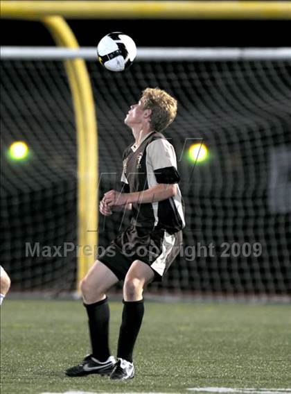 Thumbnail 2 in St. Francis vs. Cathedral (CIF D2 SoCal Regional Final) photogallery.