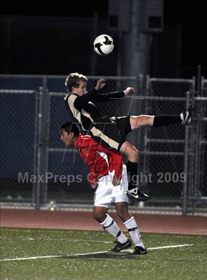 Thumbnail 2 in St. Francis vs. Cathedral (CIF D2 SoCal Regional Final) photogallery.