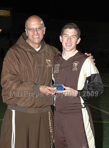 Thumbnail 3 in St. Francis vs. Cathedral (CIF D2 SoCal Regional Final) photogallery.