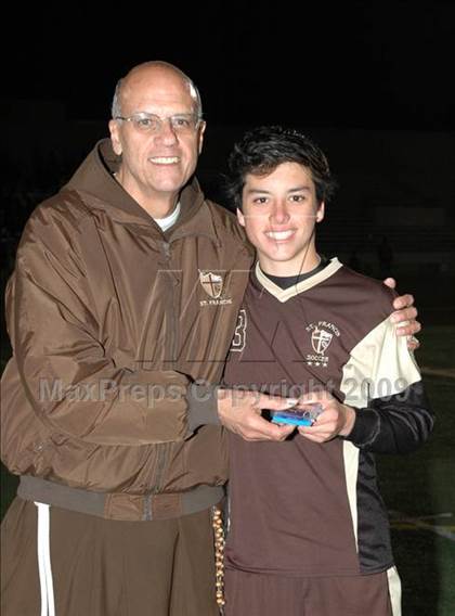 Thumbnail 1 in St. Francis vs. Cathedral (CIF D2 SoCal Regional Final) photogallery.