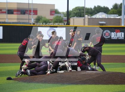 Thumbnail 1 in Dallas Jesuit vs. Marcus (UIL 6A Baseball Area Playoffs Game III) photogallery.