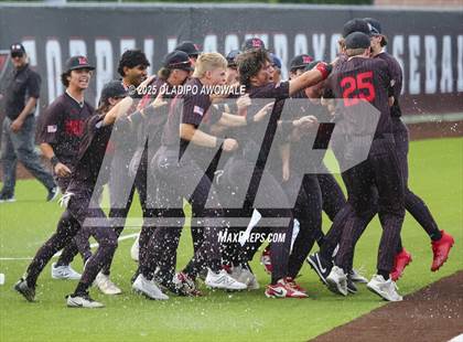 Thumbnail 1 in Dallas Jesuit vs. Marcus (UIL 6A Baseball Area Playoffs Game III) photogallery.