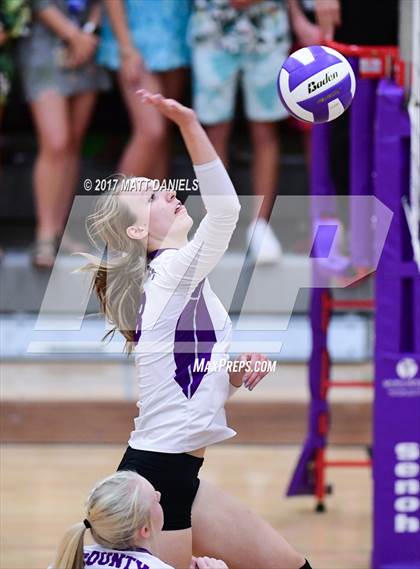 Thumbnail 2 in Ponderosa @ Douglas County photogallery.