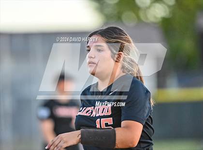 Thumbnail 3 in Lakewood vs Bear Creek photogallery.