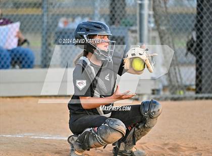 Thumbnail 3 in Lakewood vs Bear Creek photogallery.