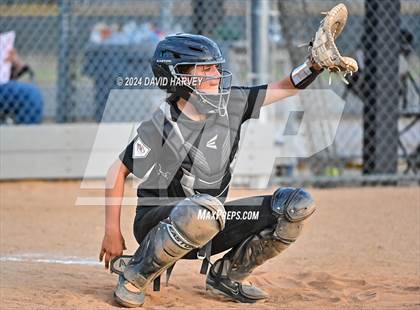 Thumbnail 3 in Lakewood vs Bear Creek photogallery.