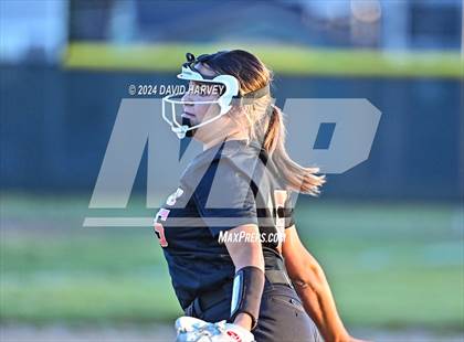 Thumbnail 2 in Lakewood vs Bear Creek photogallery.