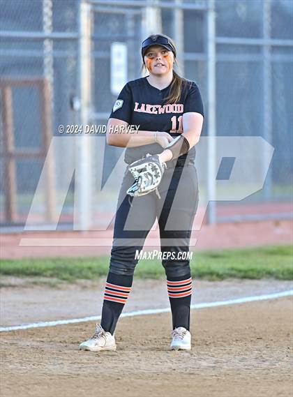 Thumbnail 3 in Lakewood vs Bear Creek photogallery.