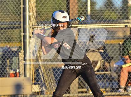 Thumbnail 2 in Lakewood vs Bear Creek photogallery.