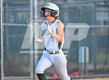 Thumbnail 1 in Lakewood vs Bear Creek photogallery.