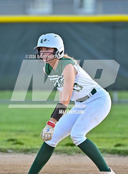Thumbnail 3 in Lakewood vs Bear Creek photogallery.