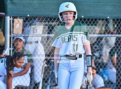 Thumbnail 2 in Lakewood vs Bear Creek photogallery.