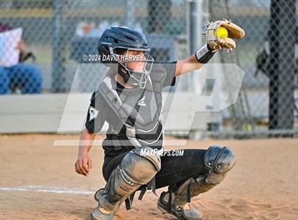 Thumbnail 2 in Lakewood vs Bear Creek photogallery.