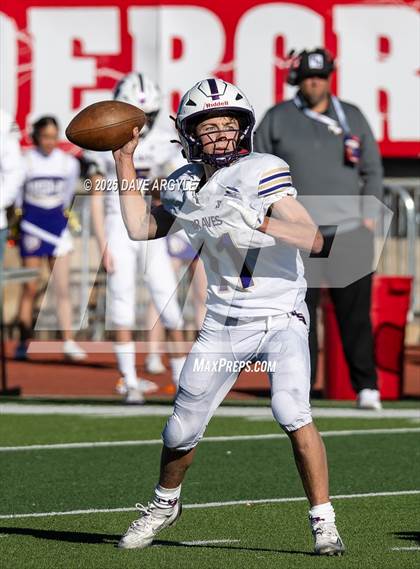 Thumbnail 1 in North Summit vs. Kanab (UHSAA 1A Semifinal) photogallery.