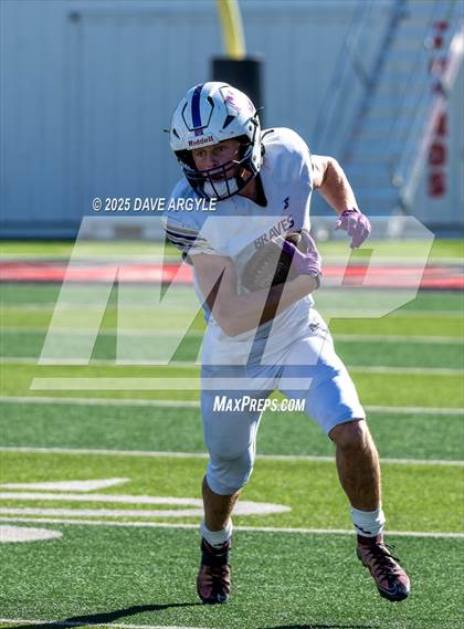 Thumbnail 3 in North Summit vs. Kanab (UHSAA 1A Semifinal) photogallery.