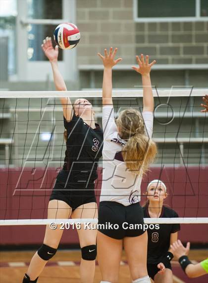 Thumbnail 3 in Red Oak @ Lewisville photogallery.