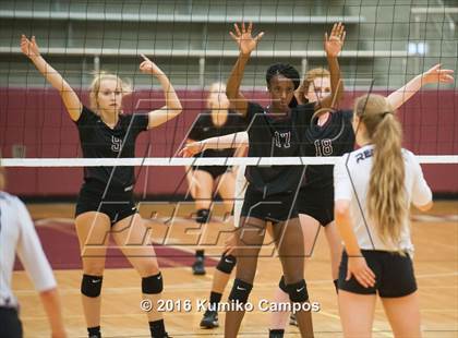 Thumbnail 1 in Red Oak @ Lewisville photogallery.