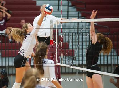 Thumbnail 2 in Red Oak @ Lewisville photogallery.