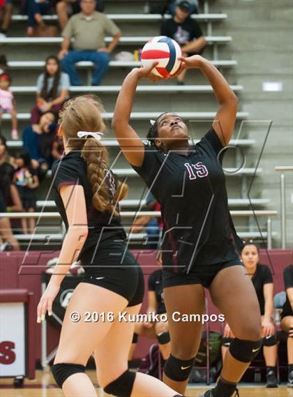Thumbnail 3 in Red Oak @ Lewisville photogallery.