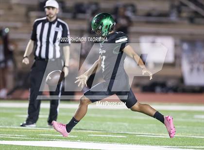 Thumbnail 1 in Randle vs. Pflugerville Connally (UIL 5A D2 Football Region 3 Area) photogallery.