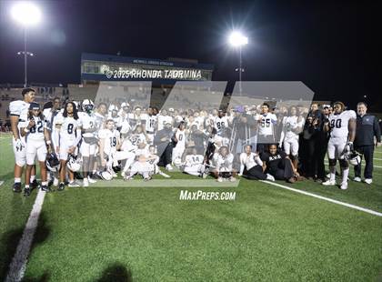 Thumbnail 2 in Randle vs. Pflugerville Connally (UIL 5A D2 Football Region 3 Area) photogallery.