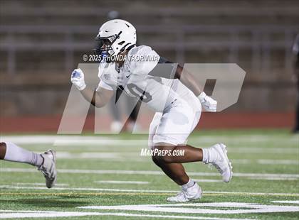 Thumbnail 3 in Randle vs. Pflugerville Connally (UIL 5A D2 Football Region 3 Area) photogallery.