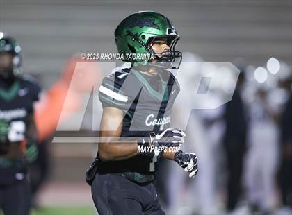 Thumbnail 2 in Randle vs. Pflugerville Connally (UIL 5A D2 Football Region 3 Area) photogallery.