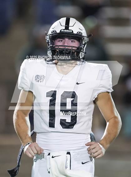 Thumbnail 1 in Randle vs. Pflugerville Connally (UIL 5A D2 Football Region 3 Area) photogallery.