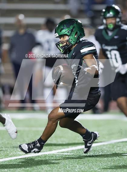 Thumbnail 2 in Randle vs. Pflugerville Connally (UIL 5A D2 Football Region 3 Area) photogallery.