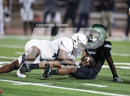 Thumbnail 1 in Randle vs. Pflugerville Connally (UIL 5A D2 Football Region 3 Area) photogallery.