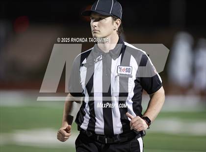 Thumbnail 2 in Randle vs. Pflugerville Connally (UIL 5A D2 Football Region 3 Area) photogallery.