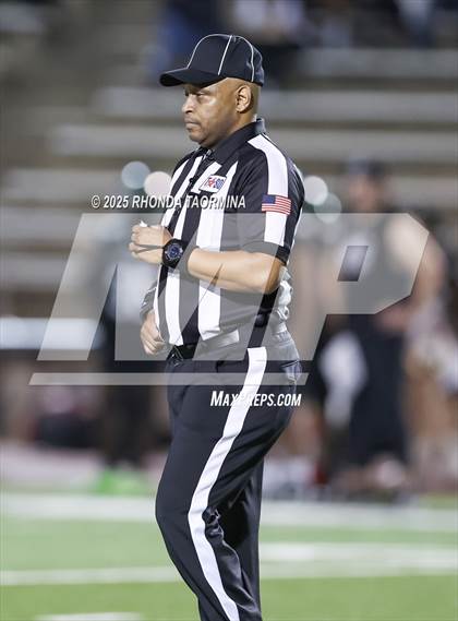 Thumbnail 1 in Randle vs. Pflugerville Connally (UIL 5A D2 Football Region 3 Area) photogallery.