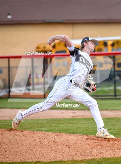 Thumbnail 3 in Izard County vs Norfork (4th Annual Forrest Wood - Wood Bat Classic) photogallery.