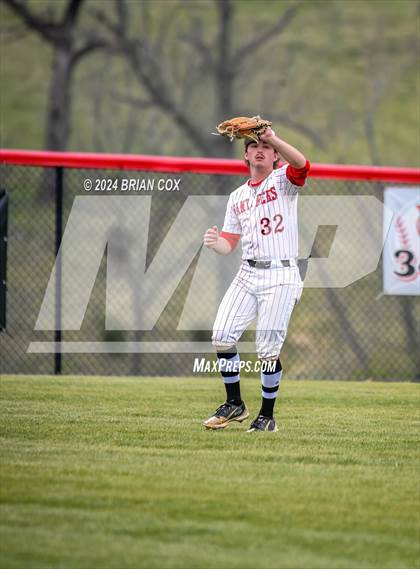 Thumbnail 2 in Izard County vs Norfork (4th Annual Forrest Wood - Wood Bat Classic) photogallery.