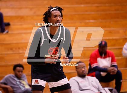 Thumbnail 3 in Carmel Christian vs. Southern California Academy (Holiday Hoopsgiving) photogallery.