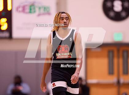 Thumbnail 3 in Carmel Christian vs. Southern California Academy (Holiday Hoopsgiving) photogallery.