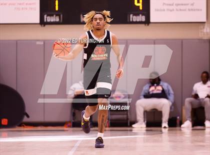 Thumbnail 1 in Carmel Christian vs. Southern California Academy (Holiday Hoopsgiving) photogallery.