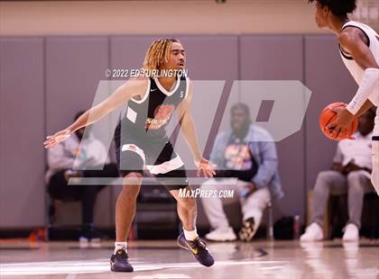 Thumbnail 1 in Carmel Christian vs. Southern California Academy (Holiday Hoopsgiving) photogallery.