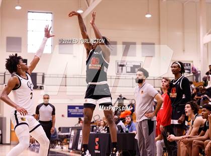 Thumbnail 2 in Carmel Christian vs. Southern California Academy (Holiday Hoopsgiving) photogallery.